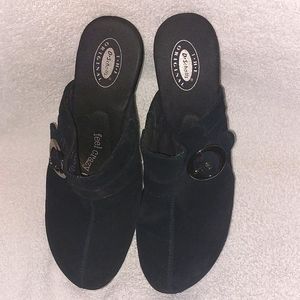 Dr. Scholls 3 inch faux stitched wedged heel  with crossover strap and buckle